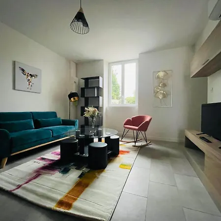 La Loge De St Yrieix Sur Charente * Saint-Yrieix-sur-Charente