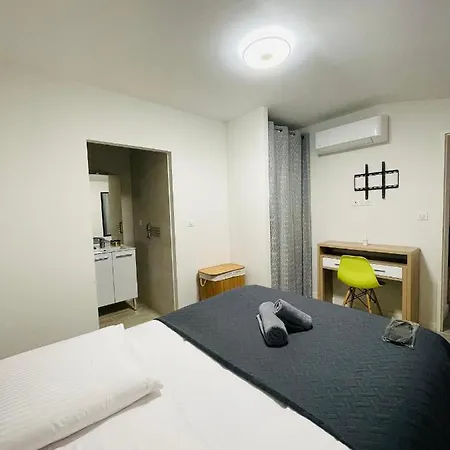 Appartement La Loge De St Yrieix Sur Charente *