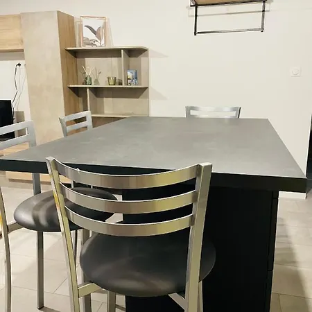 La Loge De St Yrieix Sur Charente * Saint-Yrieix-sur-Charente