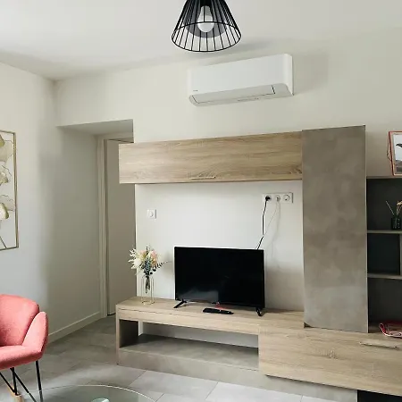 La Loge De St Yrieix Sur Charente * Saint-Yrieix-sur-Charente